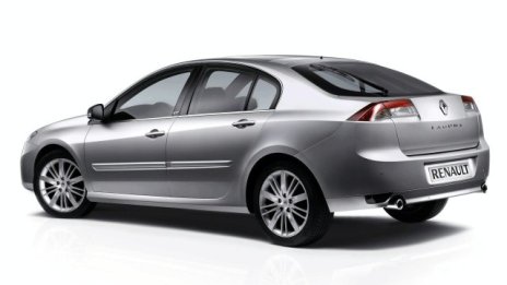 Renault си призна: Laguna има скучен външен вид