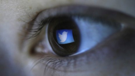 Задават ли се големи сътресения в Twitter?