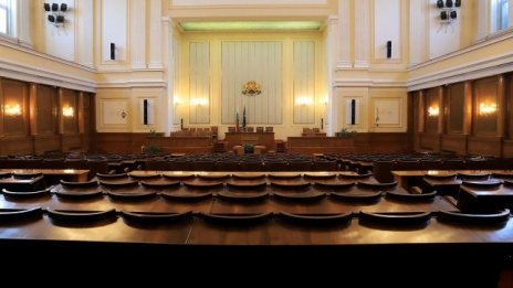 Преговарящите партии може да въведат ротационна смяна на председателя на НС*