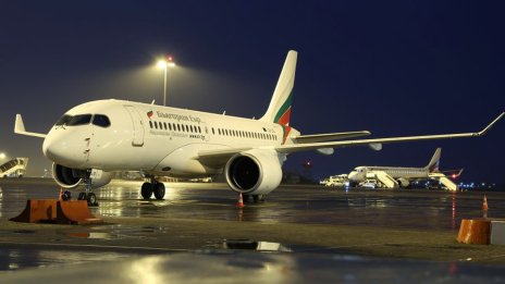 „България Еър“ посрещна петия си самолет Airbus А220 и първия от модела A220-100