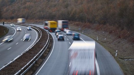 Комисията по транспорта в ЕП даде зелена светлина за преговори по пакет "Мобилност"