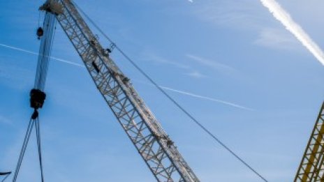 Вял септември за строителството у нас