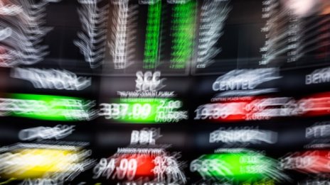 Акциите в Азия прекъснаха 3-дневното поредно поевтиняване 