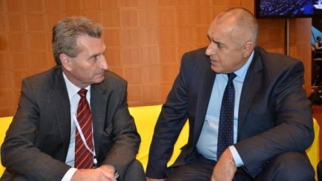 ГЕРБ се притеснява от изкуствено задържани цени на тока