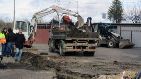 Николай Нанков: До 2 месеца трябва да свършат ремонтите на водпровода в Перник