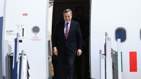 Оставката на Драги и Европа 