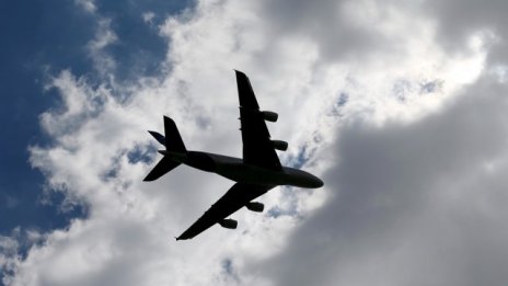 Air France отрече слуховете за големи съкращения на персонала