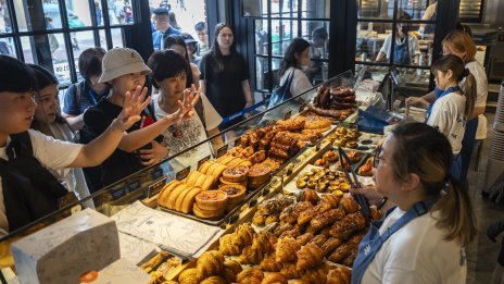 ООН: Световните цени на храните леко намаляват през юли