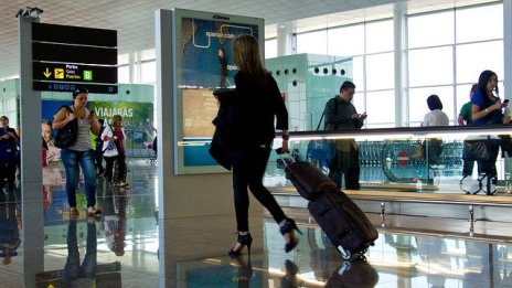 Пътуванията на българи в чужбина нарастват с близо 30% през декември