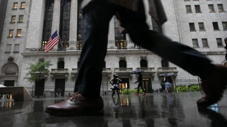 Dow изпраща сесията с ръст от над 200 пункта в навечерието на новите мита