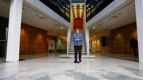 Преговорите за широка коалиция в Германия бяха отложени с още ден