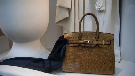 Акциите на луксозните компании в Европа вече са скъпи за инвеститорите