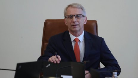 Николай Денков поиска оставката на председателя на ДАНС*