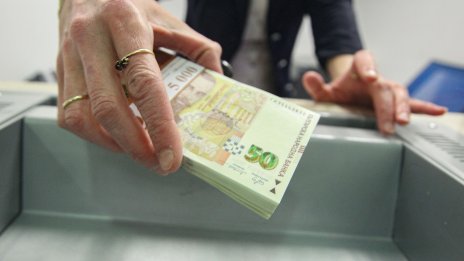 Тристранният съвет не постигна съгласие за ръста на минималната заплата за 2026 г.