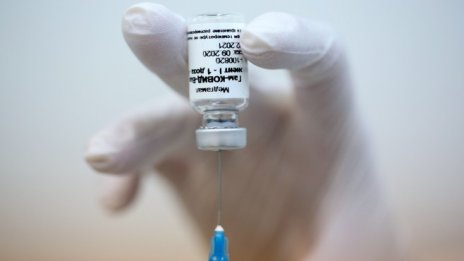 Ваксинацията срещу COVID-19 ще е безплатна и доброволна
