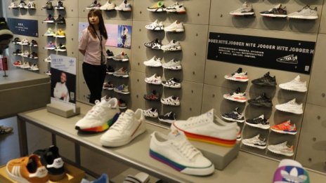 Тери Лундгрен: Търговските вериги на доставка са твърде зависими от Китай