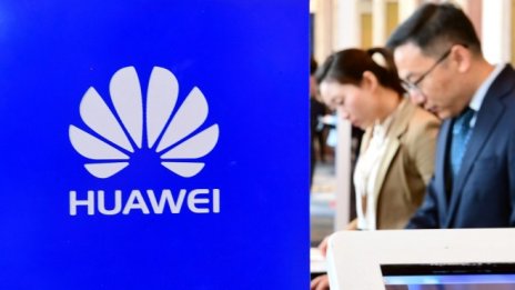 Huawei не очаква да стане жертва на американските санкции