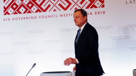 Битката за поста на Драги се ожесточава