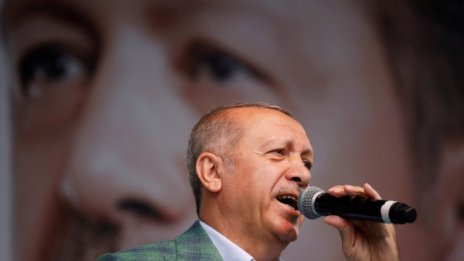 Ердоган става Султан 4.0