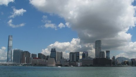 Продажните нива на дребно в Хонконг през октомври с остър спад