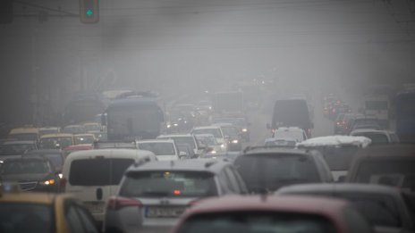 Спестеното време за пътуване до работното място намалява вредните емисии