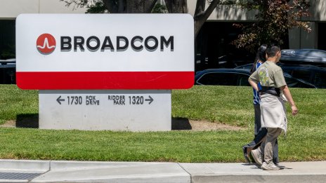 Европейска група оспорва придобиването на VMware от Broadcom в Съда на ЕС