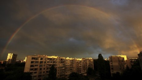 България – недостиг на социални жилища и висок дял на жилищните разходи