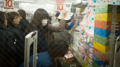 Япония натисна паник бутона заради епидемията