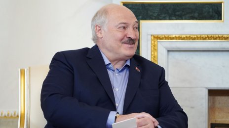 Беларуският диктатор, който (още) се държи на власт