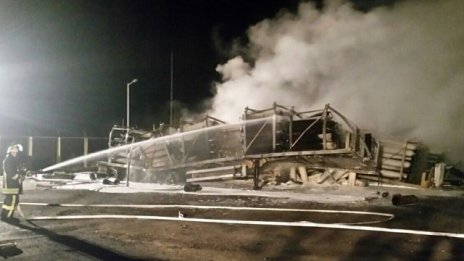 Взрив на газови бутилки причини сериозни щети в Разлог