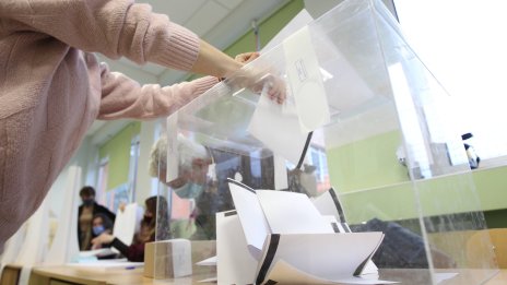 „Галъп“: Ако изборите бяха в началото на април, ГЕРБ-СДС биха водили с 27,4% 