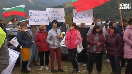 Прокуратурата разпореди на МРРБ да се заеме с водния проблем в Копривщица