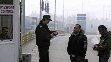 Politico: България конкурира успешно Гърция