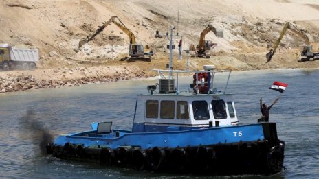 Египет празнува новия Суецки канал със силна пропаганда 