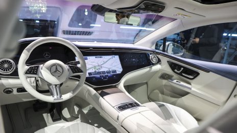 Най-добрата автомобилна технология се насочва направо към електромобилите