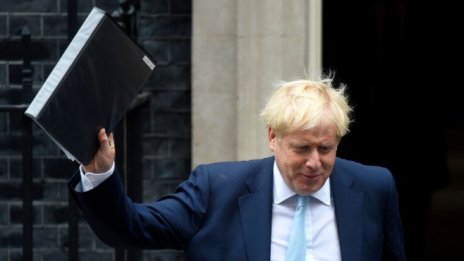 Джонсън все пак ще поиска отлагане на Brexit, ако не сключи сделка с ЕС