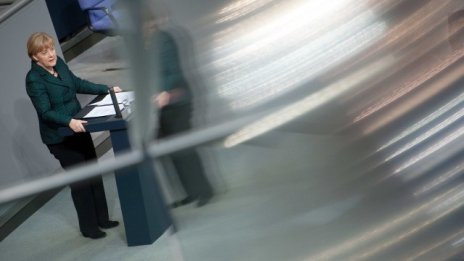 Меркел: Русия пренебрегва "териториалната цялост на Украйна"