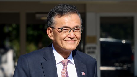 Тръмп: Лидерът на Intel има невероятна история