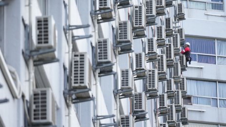 Заради горещините южноевропейците харчат щедро за климатици