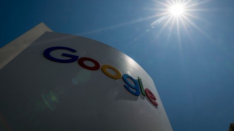 Пандемията насърчи силно резултатите на Alphabet и Microsoft