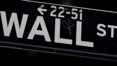 Wall Street стартира на зелена територия въпреки лошите данни на Amazon*