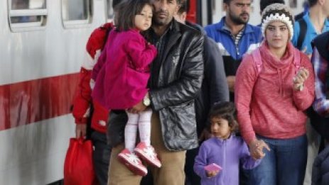 75% от сирийските имигранти в Германия получават помощи за безработни