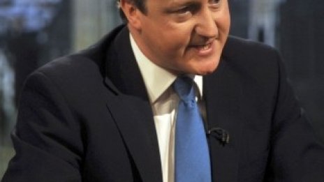 Камерън е подложен на натиск заради допълнителната вноска на Лондон към МВФ