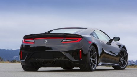 Honda NSX ще конкурира Porsche 911 Turbo и Audi R8 V10