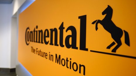 И Continental понижи прогнозата заради дефицита на чипове