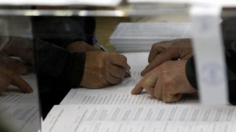 Патриотите искат спиране на изборния процес в Турция заради нарушения