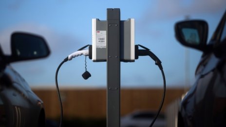 Кой ще произвежда автономните електромобили на Apple?