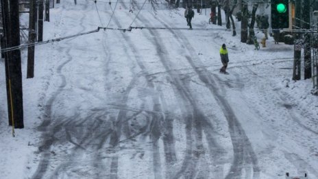 АПИ: Всички пътища са проходими към момента, затворени пътища няма