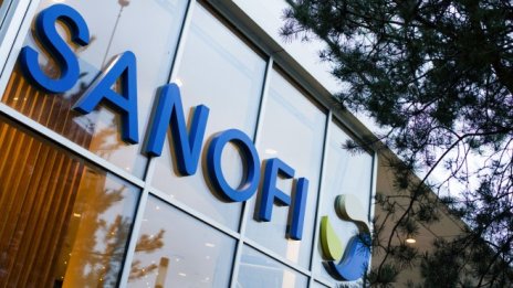 Sanofi няма да бъде готова със своята РНК ваксина срещу COVID-19 преди 2022 г.