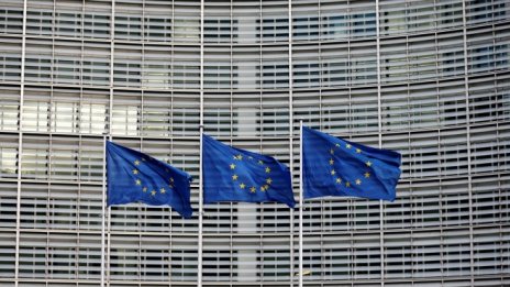 Ако ЕС не успее да спре непослушната Италия, пазарът ще го направи сам